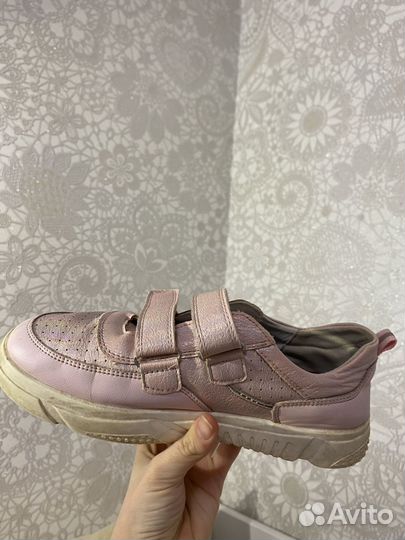 Розовые блестящие детские кроссовки без стелек