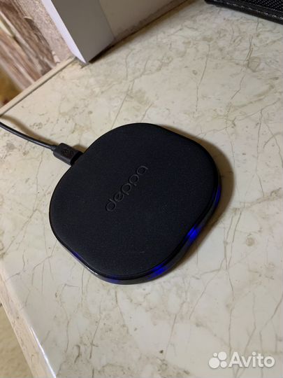 Беспроводная зарядка Deppa