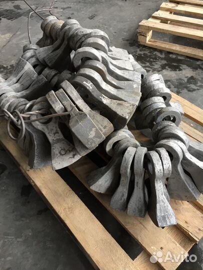 Литье запчастей для дробилок 110г13л