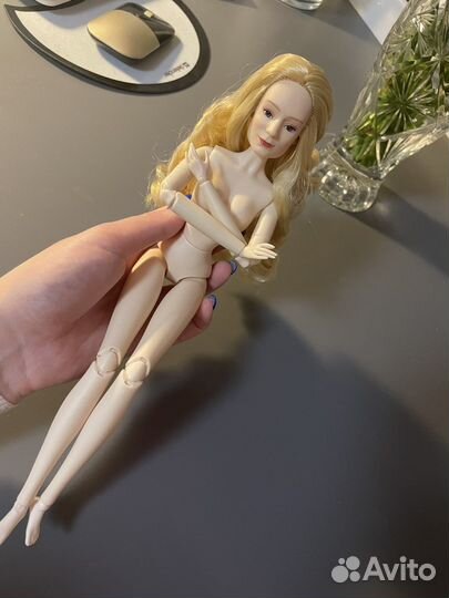 Кукла Алиса в стране чудес нюд