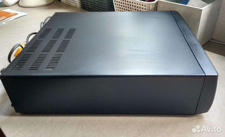 Видеомагнитофон akai made in Japan, рабочий