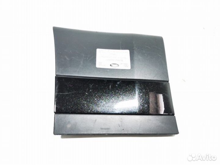 Молдинг крыла переднего левого Land Rover