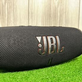 Портативная колонка JBL Charge 5, черный