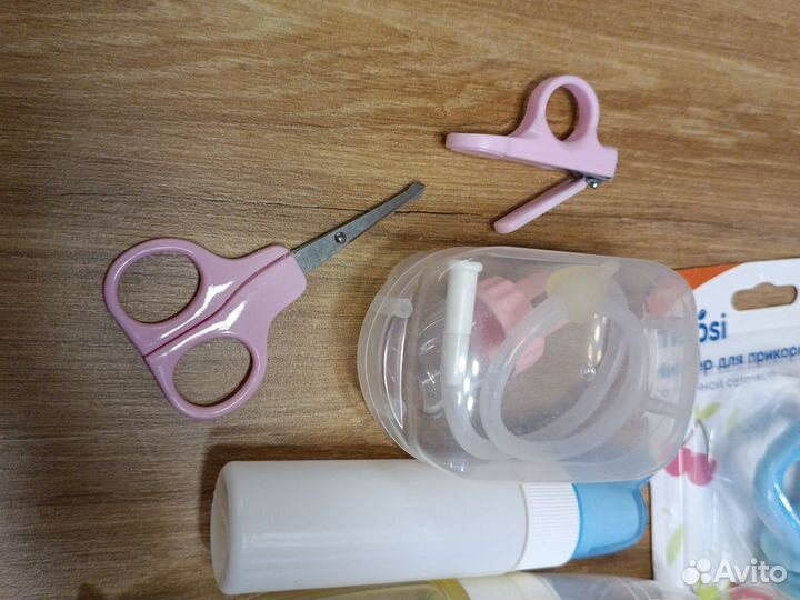 Вещи для новорожденного: пустышки, нимблер, и т.д