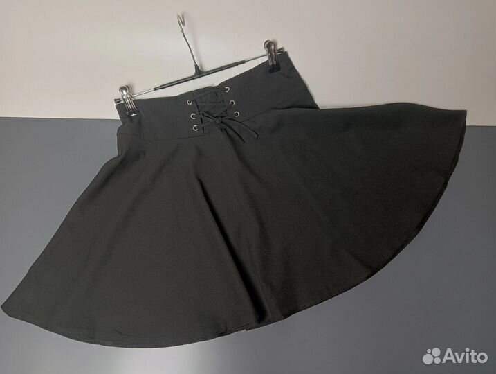 Юбка мини новая 46 размер бесплатная доставка