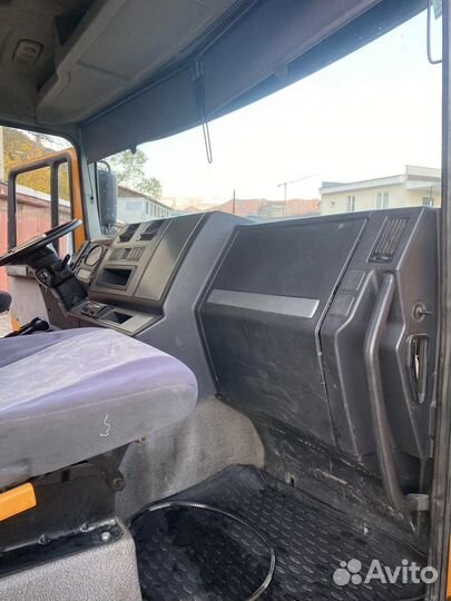 Shacman (Shaanxi) F2000, 2012