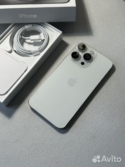 iPhone XR в корпусе 15 pro,128 gb, Silver