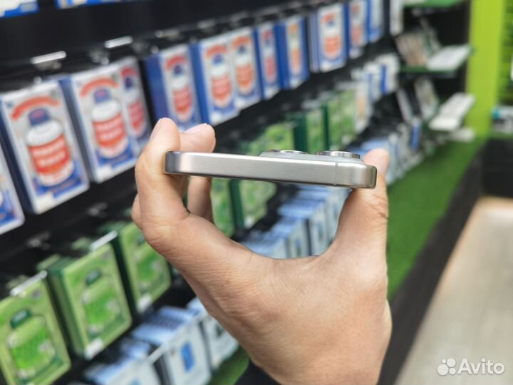 iPhone 15 Pro Max, 256 ГБ