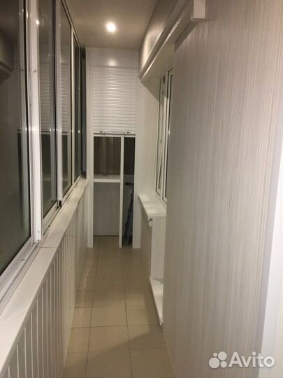 Шкаф с рольставнями на балкон по вашему эскизу