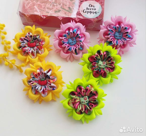 Бант на праздник. Резинка,заколка, украшение