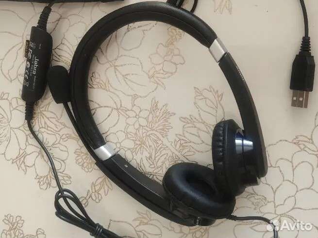 Профессиональная гарнитура Jabra UC Voice 550 MS D