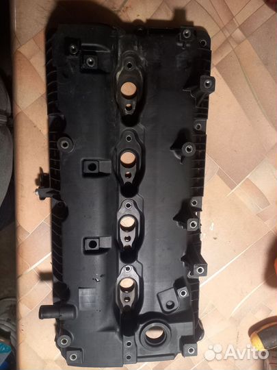 Клапанная крышка,Grand Starex Евро 6