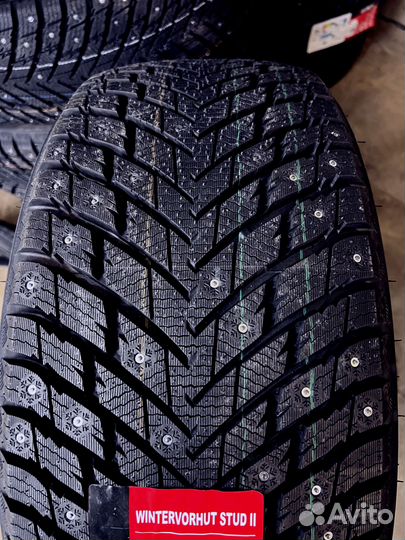 iLink Wintervorhut Stud II 235/55 R20 117T