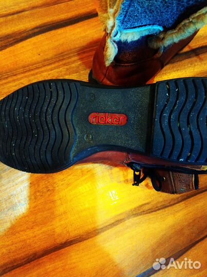 Ботинки женские 39