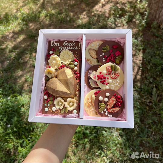 Подарки на 1 сентября,наборы из шоколада