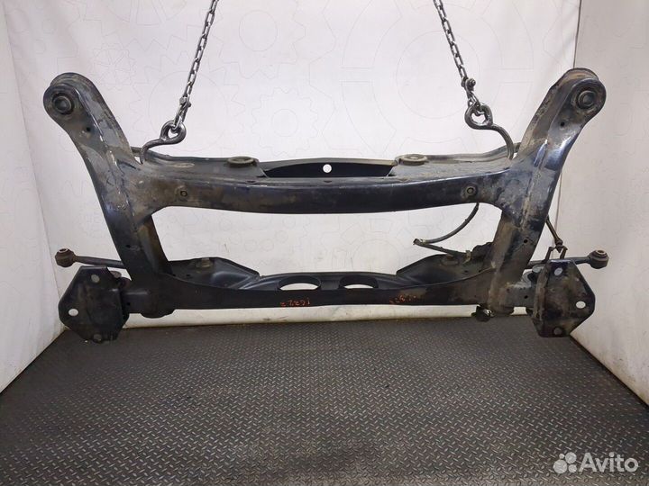 Балка подвески задняя Lexus RX, 2001