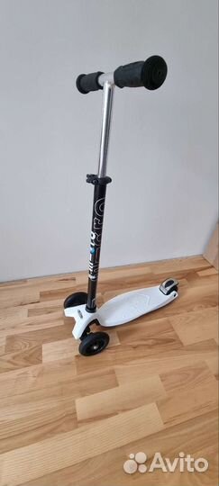 Самокат детский Maxi Micro