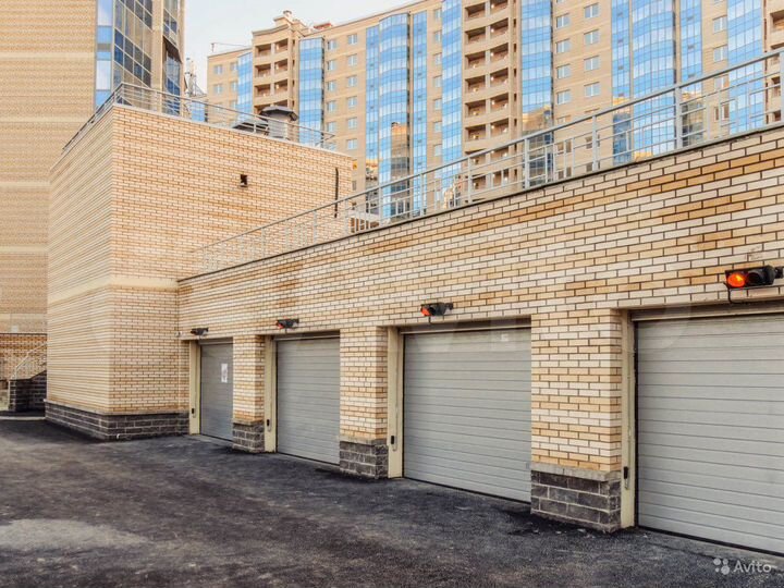 Машиноместо, 13 м²