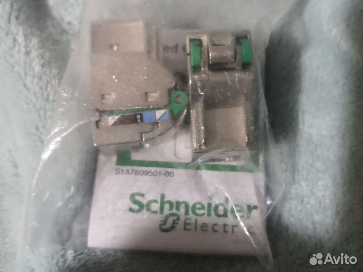 Schneider rj45