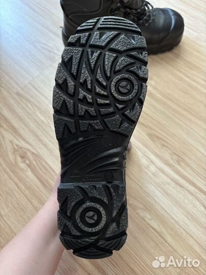 Ботинки женские 37 размер