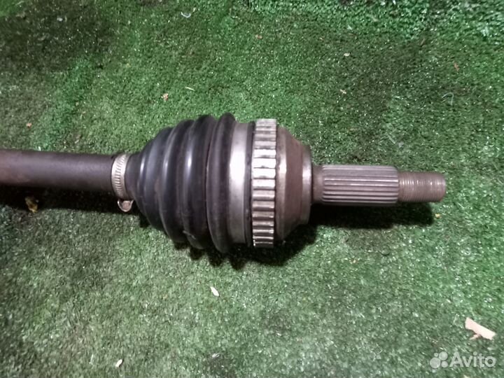 Шрус левый Ford Mondeo 1 поколения