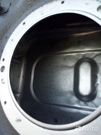 Топливный бак Тойота Рав 4