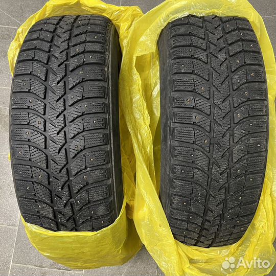 Bridgestone Ice Cruiser 5000 235/65 R17 108T