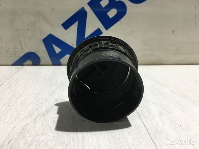 Дефлекторlada largus 1.6 мт к4м