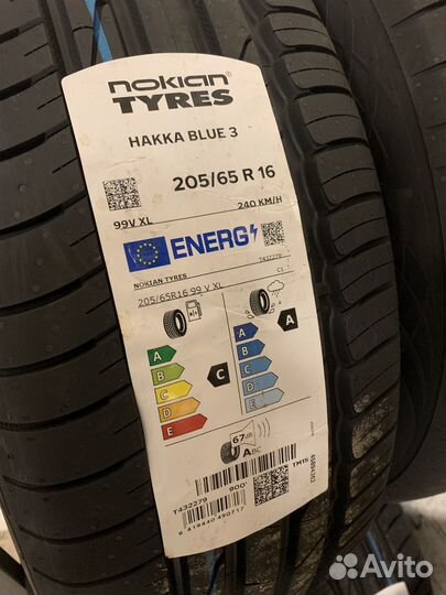 Nokian Tyres Hakka Blue 3 205/65 R16