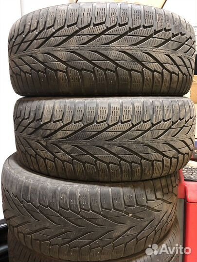 Nokian Tyres Hakkapeliitta R SUV 255/55 R19