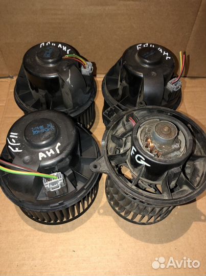 Моторчик отопителя печки Ford