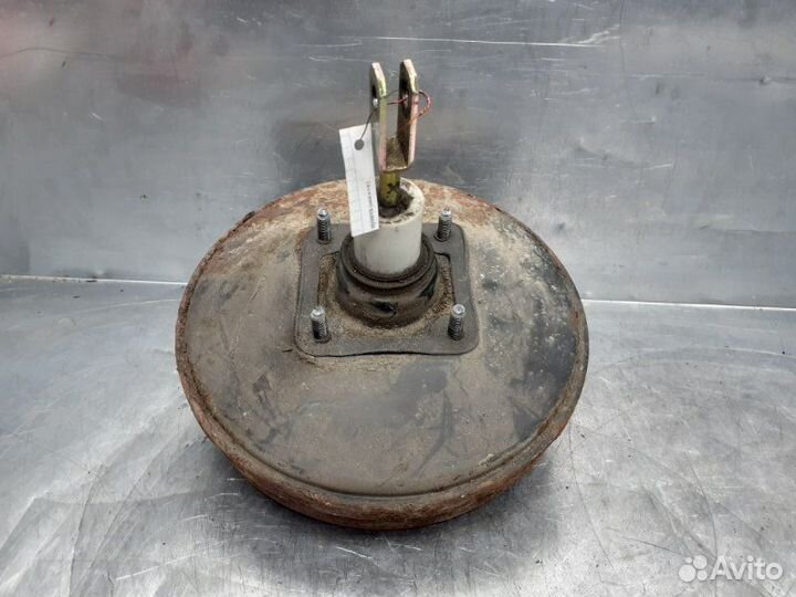 Усилитель тормозов вакуумный Volkswagen