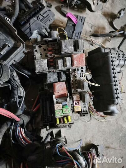 Блок предохранителей опель корса д с проводкой