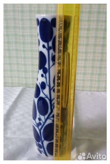 Ваза фарфоровая