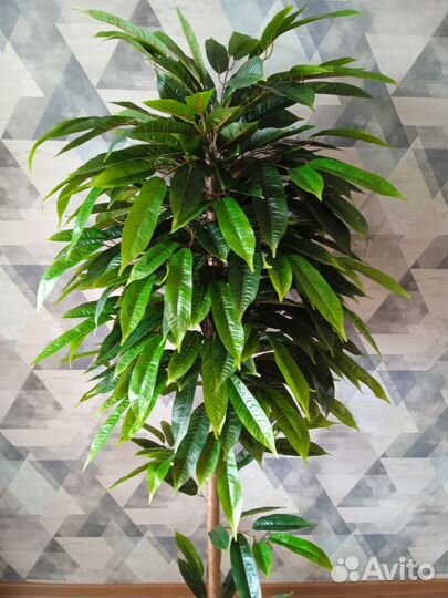 Искусственное дерево