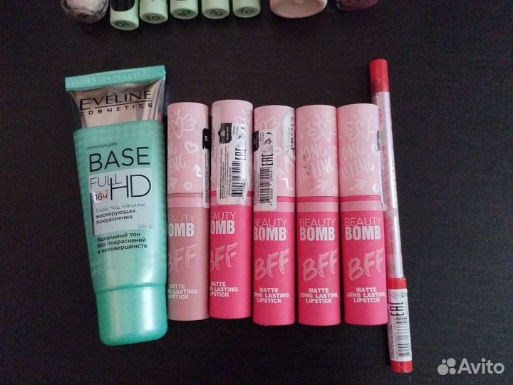 Матовая помада, консилер для лица, тональный крем