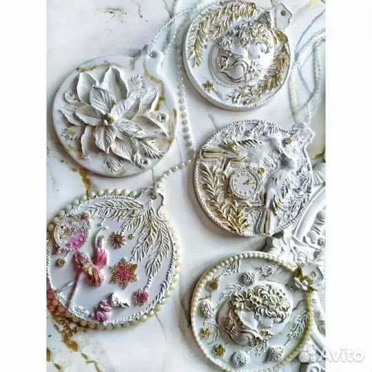 Елочные игрушки