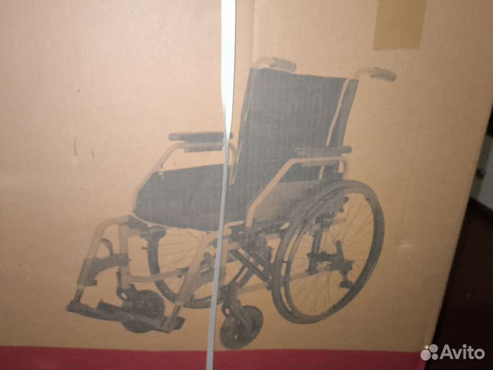 Инвалидное кресло