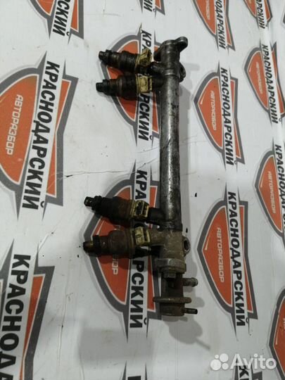 Топливная рейка 3530432300 hyundai Sonata 1996 Сед