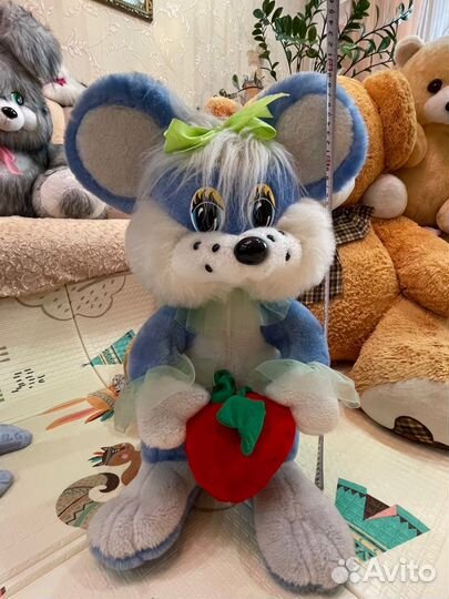 Плюшевая игрушка микки