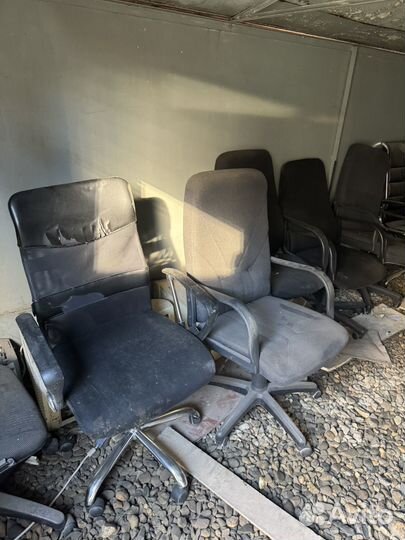 Офисные кресла