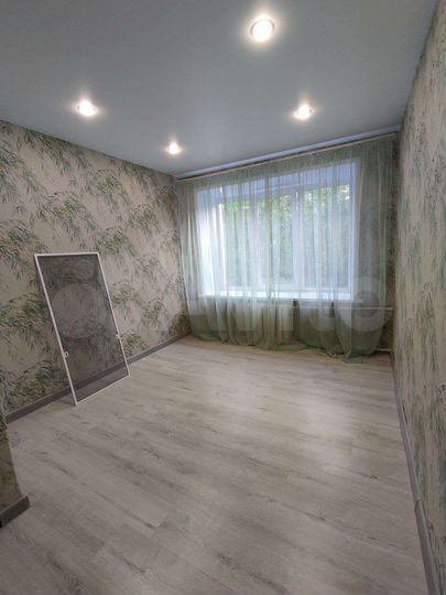 Комната 12 м² в 5-к., 4/5 эт.