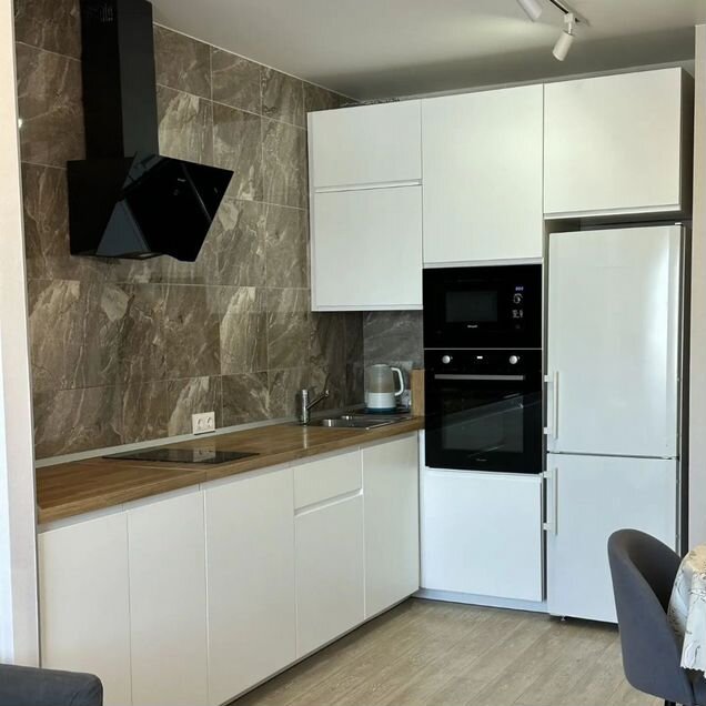 2-к. квартира, 51 м², 4/9 эт.