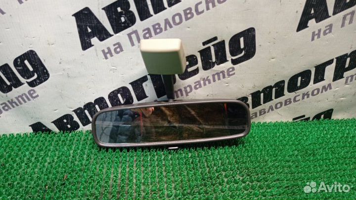 Зеркало заднего вида салонное Toyota Ipsum ACM21