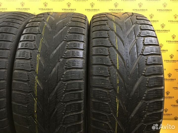 Nokian Tyres Hakkapeliitta R2 SUV 285/60 R18 116R