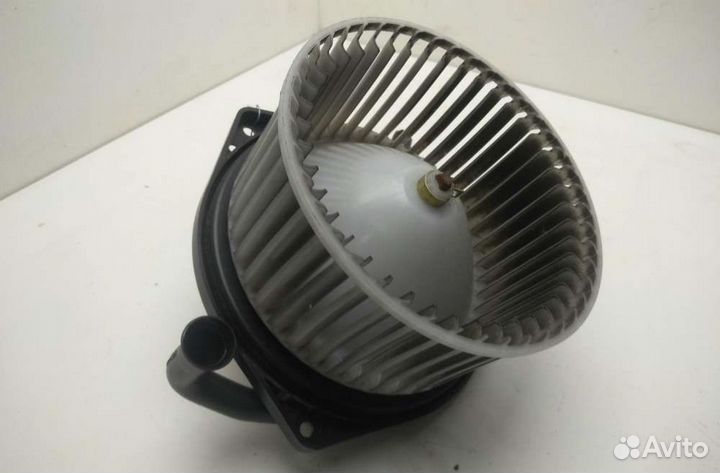 Моторчик печки mitsubishi lancer 9