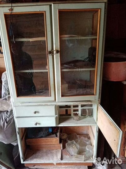 Раритетная мебель, антиквариат