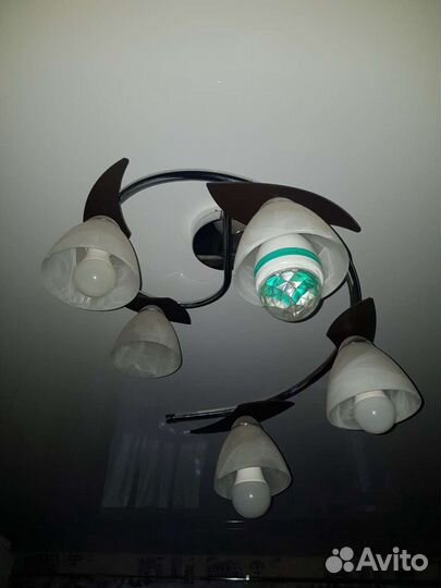 Монтаж люстр и светильников любой сложности