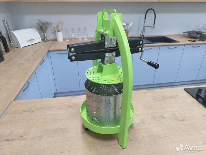 Пресс для сока, соковыжималка ручная