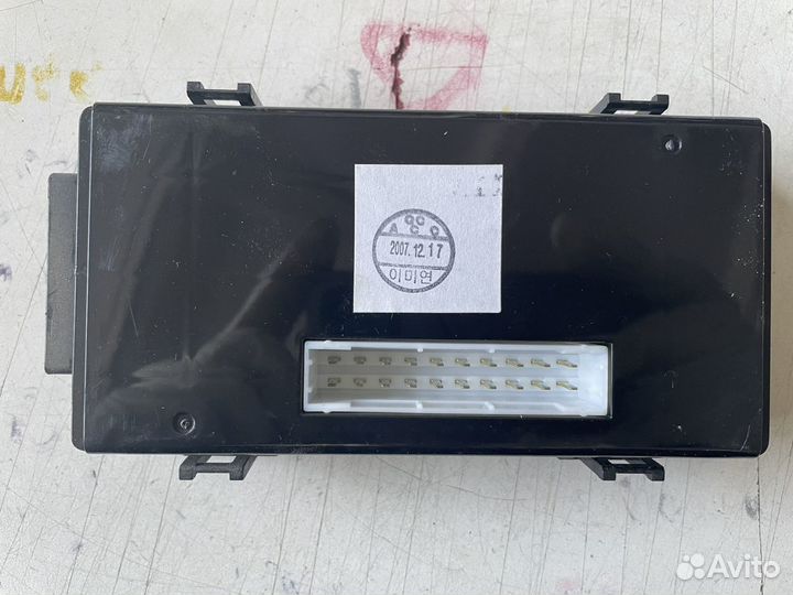 Блок комфорта Hyundai Sonata V (NEW EF )